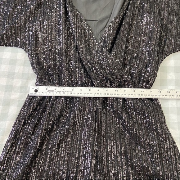 BB Dakota sequins shortall  black jumpsuit shorts onepiece V neck dark Academia - Picture 12 of 16